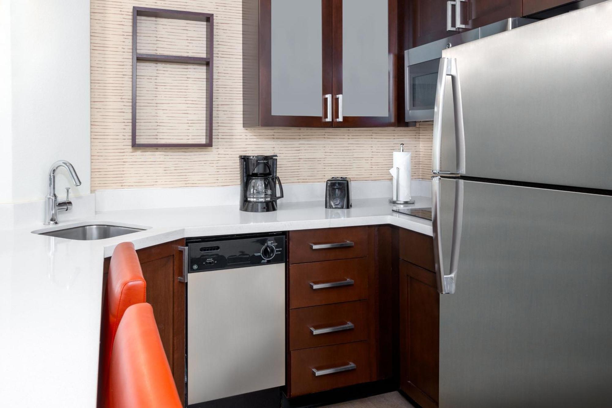Residence Inn By Marriott Charlottesville Downtown Exterior foto