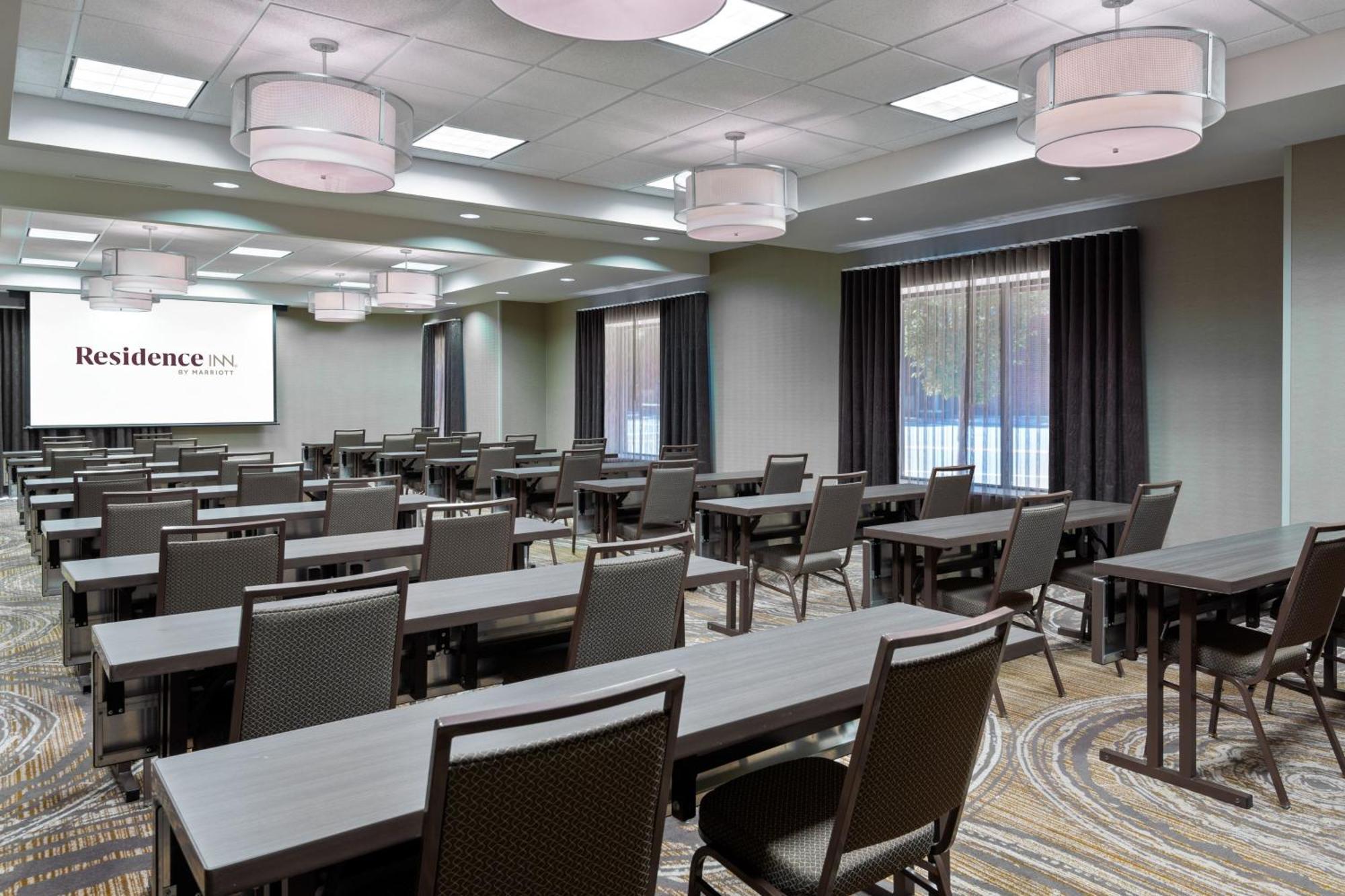 Residence Inn By Marriott Charlottesville Downtown Exterior foto