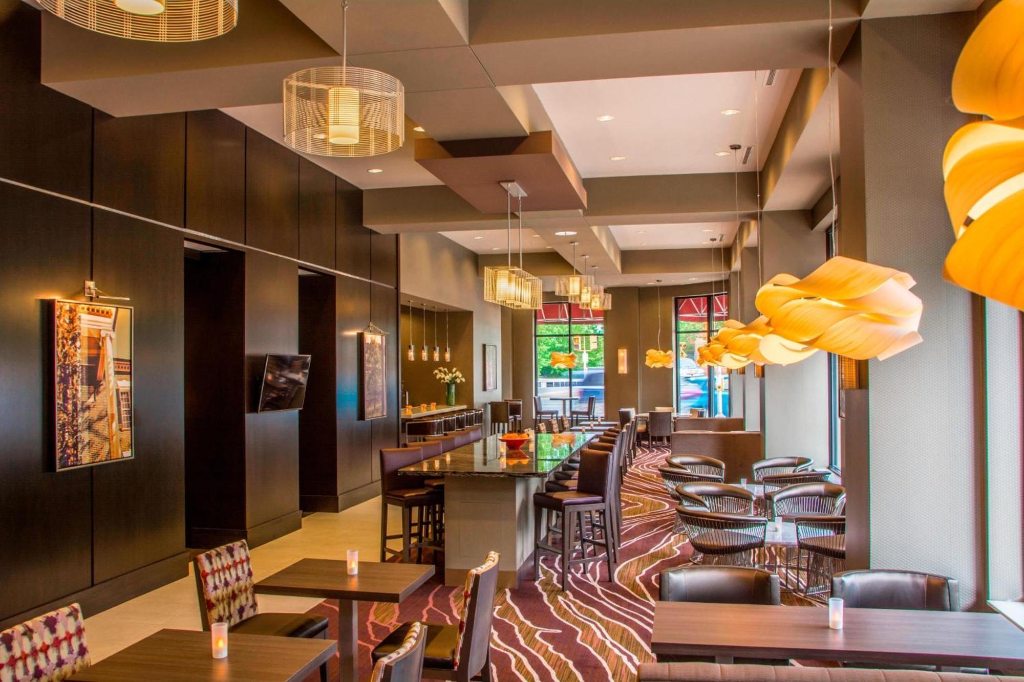 Residence Inn By Marriott Charlottesville Downtown Exterior foto