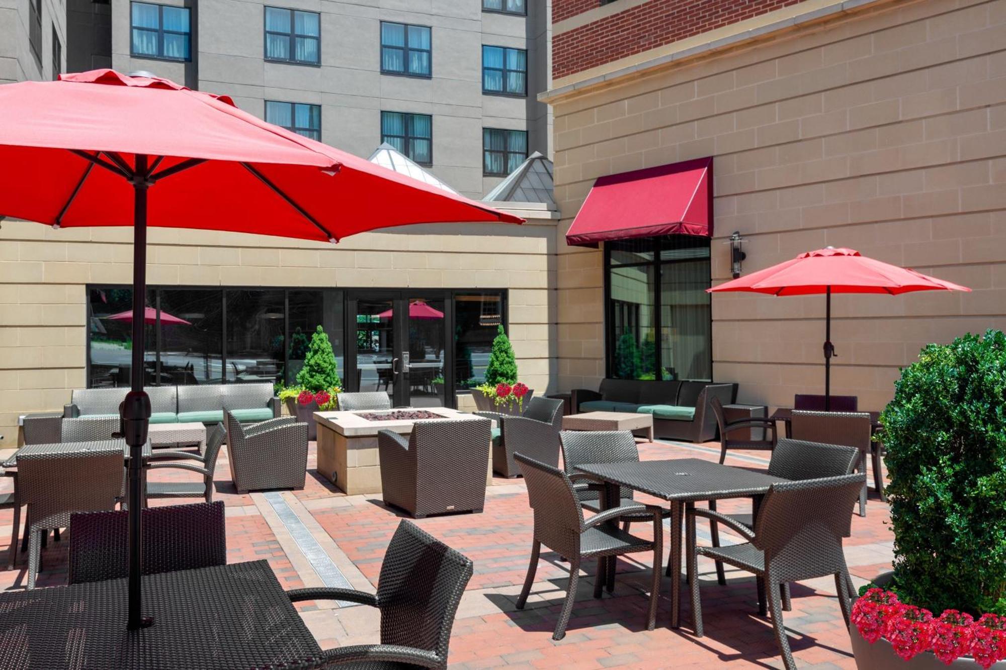 Residence Inn By Marriott Charlottesville Downtown Exterior foto