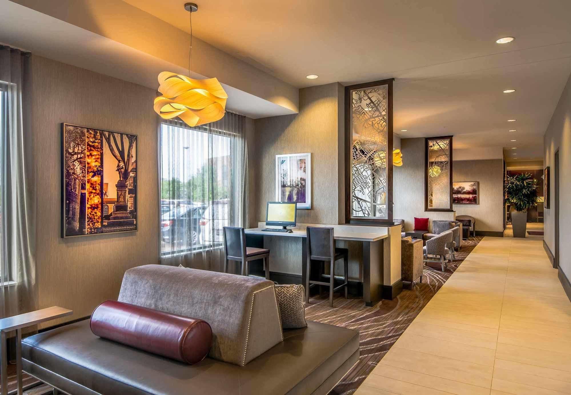 Residence Inn By Marriott Charlottesville Downtown Exterior foto