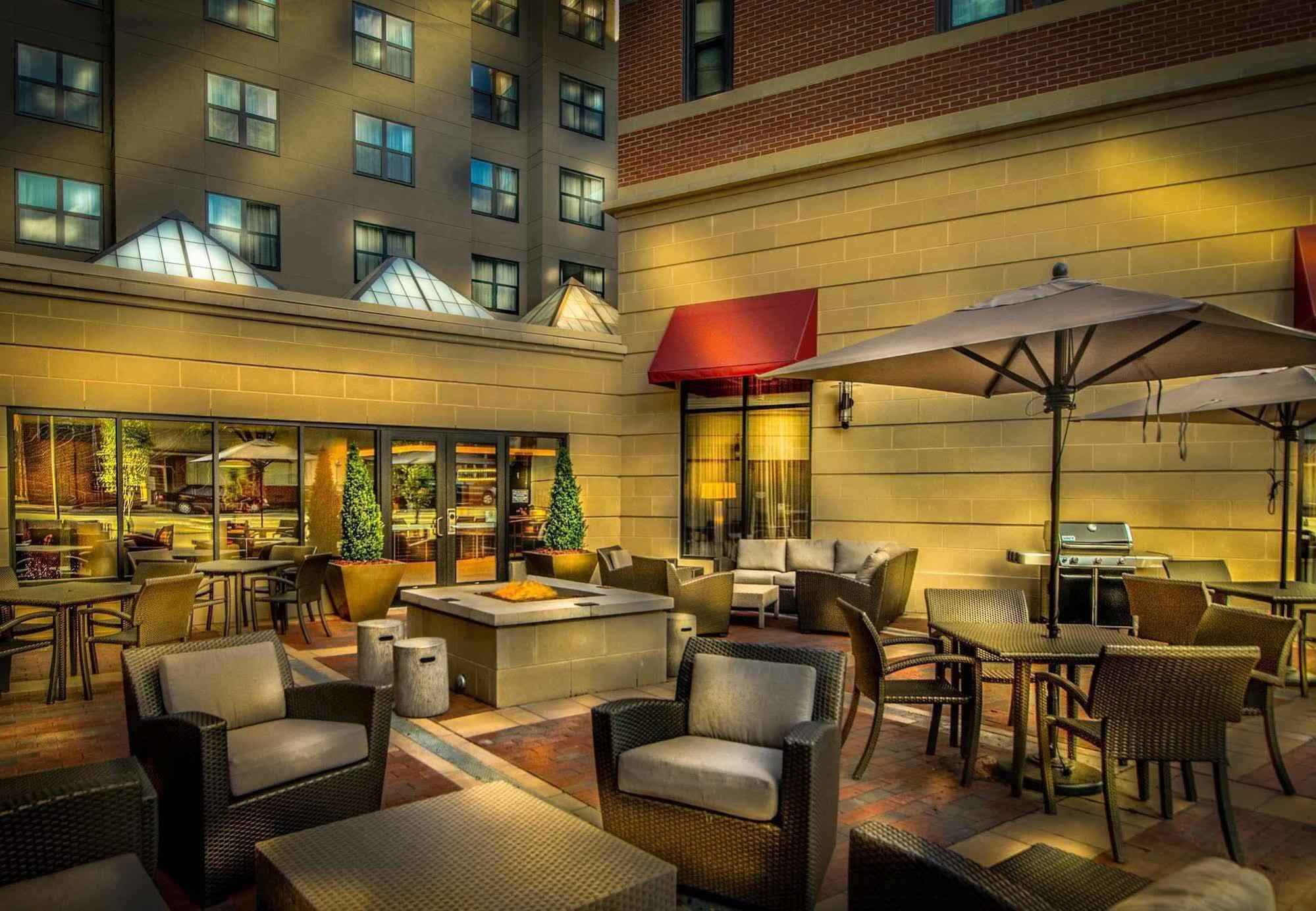 Residence Inn By Marriott Charlottesville Downtown Exterior foto